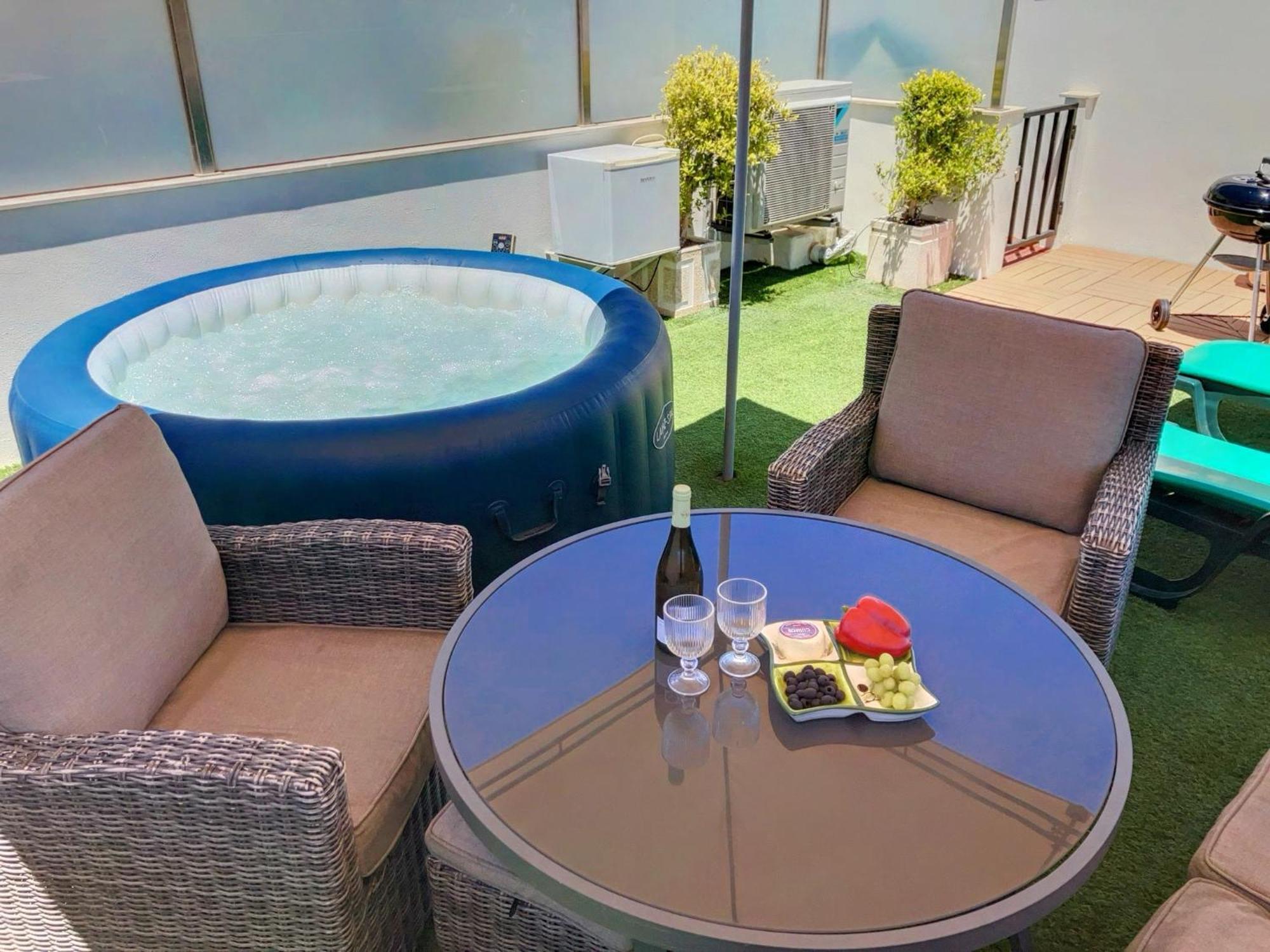 Apartment Alpha - 2 Bedrooms, Private Rooftop Patio With Hot Tub, Bbq And View Ferragudo  Luaran gambar